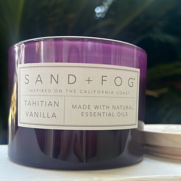 Tahitian Vanilla Scented Candle - Picture 16 of 16